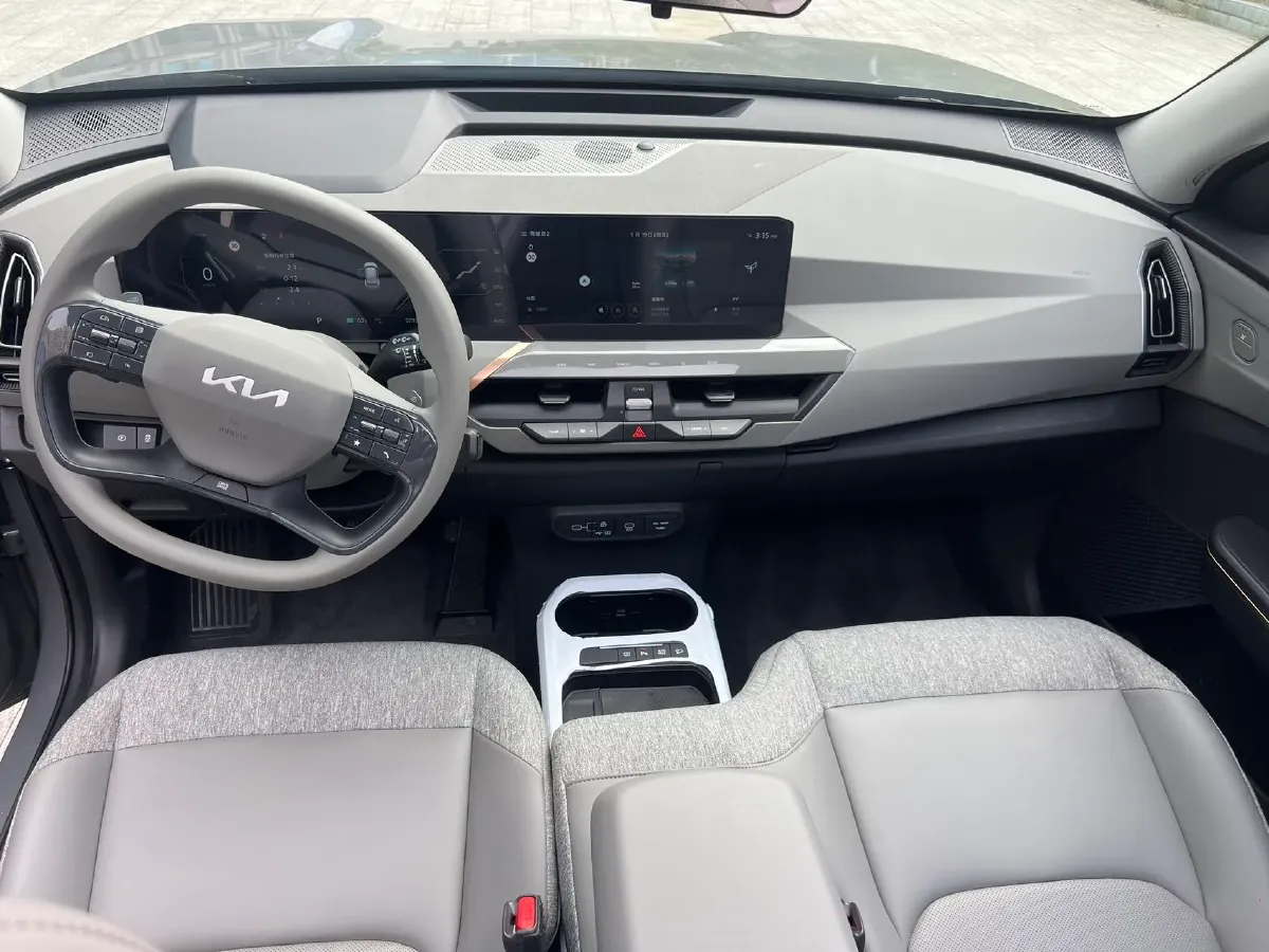 2024 Kia EV5 BEV 64.2KWH,autocango,china used car exporter,china ev exporter,chinese used car exporter,chinese used ev exporter