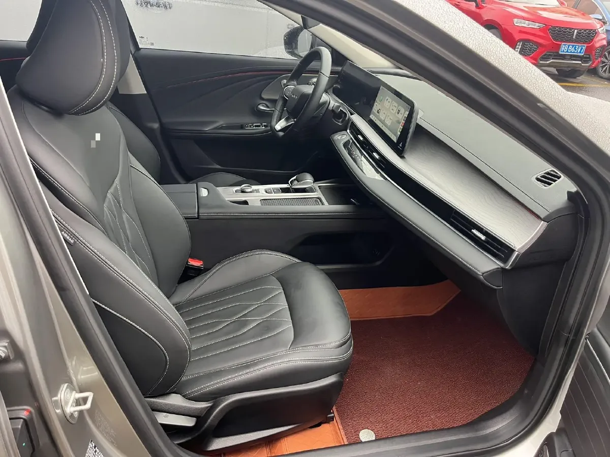 2025 Chery Arrizo 8 Pro 1.6T 197HP L4 7DCT,autocango,china used car exporter,china ev exporter,chinese used car exporter,chinese used ev exporter