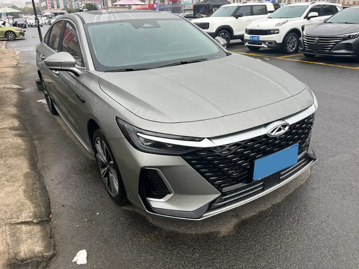 2025 Chery Arrizo 8 Pro 1.6T 197HP L4 7DCT,autocango,china used car exporter,china ev exporter,chinese used car exporter,chinese used ev exporter