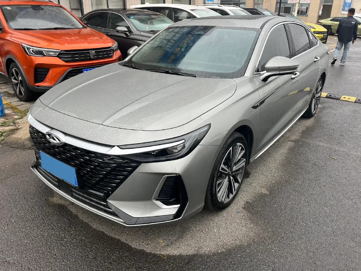 2025 Chery Arrizo 8 Pro 1.6T 197HP L4 7DCT,autocango,china used car exporter,china ev exporter,chinese used car exporter,chinese used ev exporter