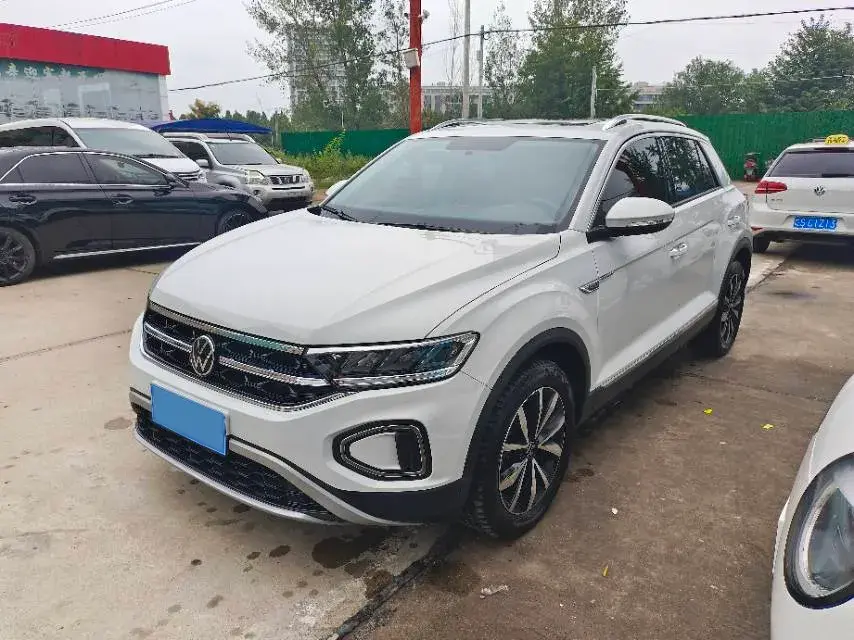 2023 Volkswagen T-Roc 1.4T 150HP L4 7DCT