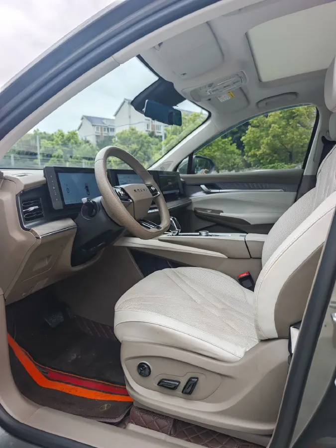 2023 Roewe RX9 2.0T 242HP L4 9AT,autocango,china used car exporter,china ev exporter,chinese used car exporter,chinese used ev exporter