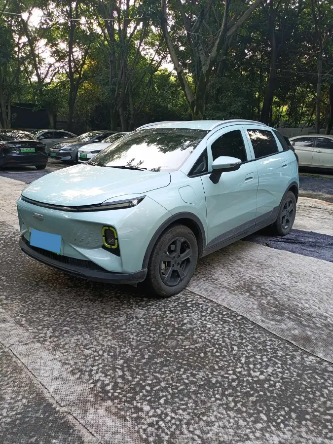 2023 Geometry E BEV 33.5KWH