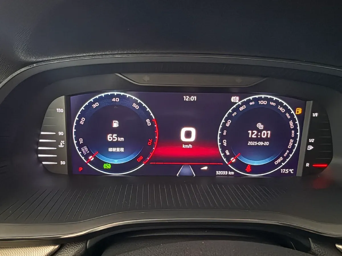 2021 Skoda Octavia 1.4T 150HP L4 7DCT,autocango,china used car exporter,china ev exporter,chinese used car exporter,chinese used ev exporter