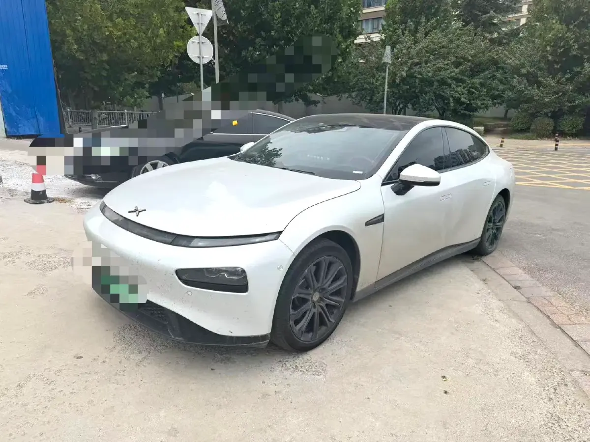 2022 Xpeng P7 BEV 83.1KWH