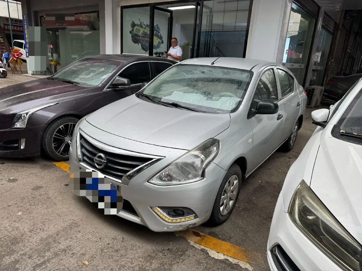 2014 Nissan Sunny 1.5L 112HP L4 CVT