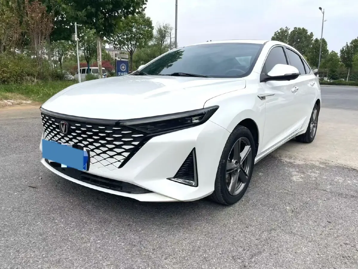 2023 ChangAn Raeton Plus 1.5T 188HP L4 7DCT