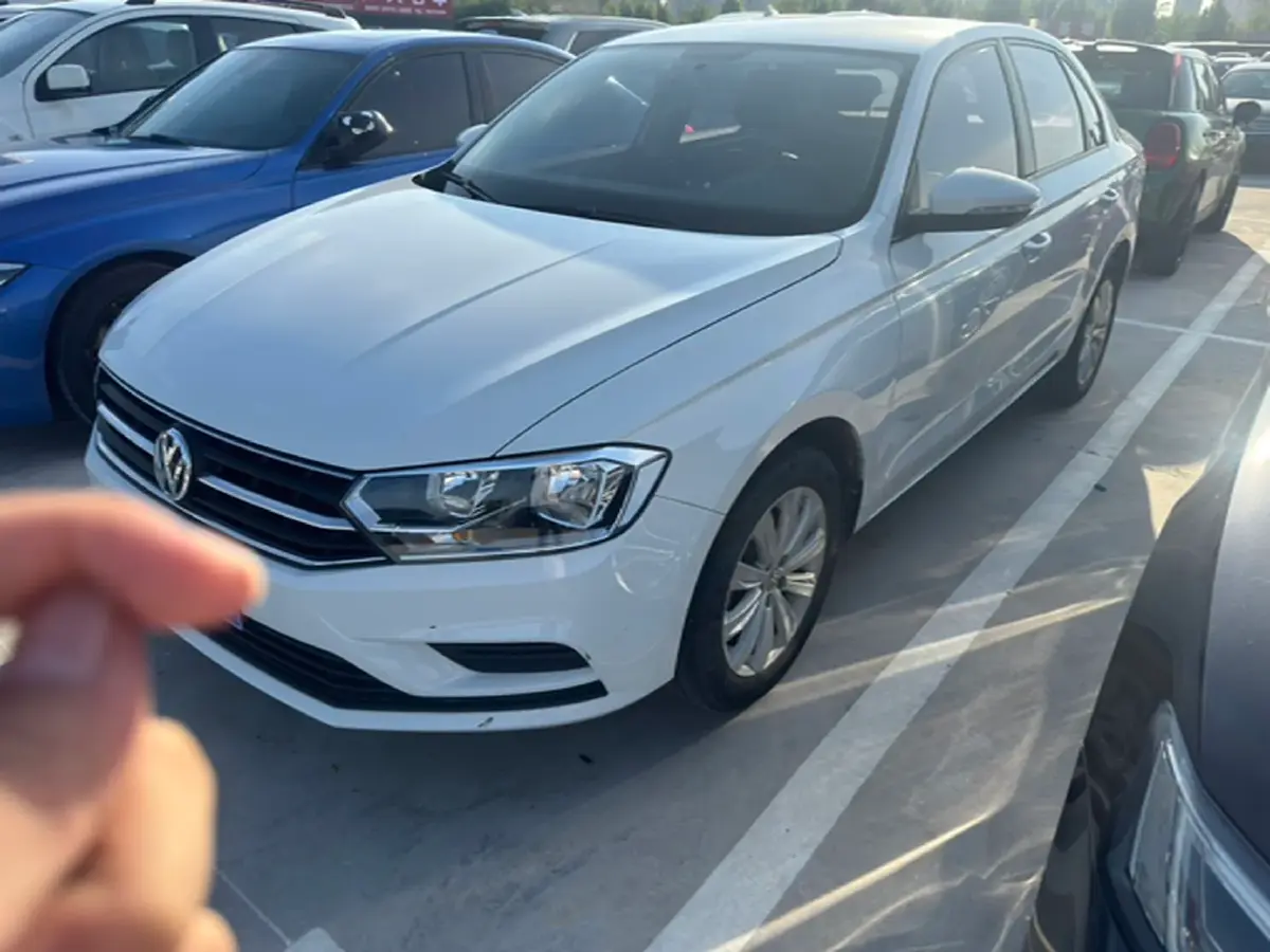 2019 Volkswagen Bora 1.5L 112HP L4 6AT