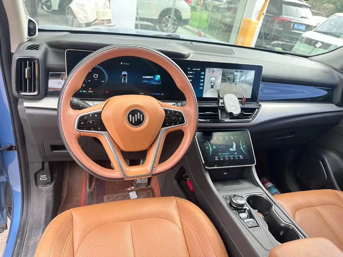 2021 Weltmeister W6 BEV 66.231KWH,autocango,china used car exporter,china ev exporter,chinese used car exporter,chinese used ev exporter