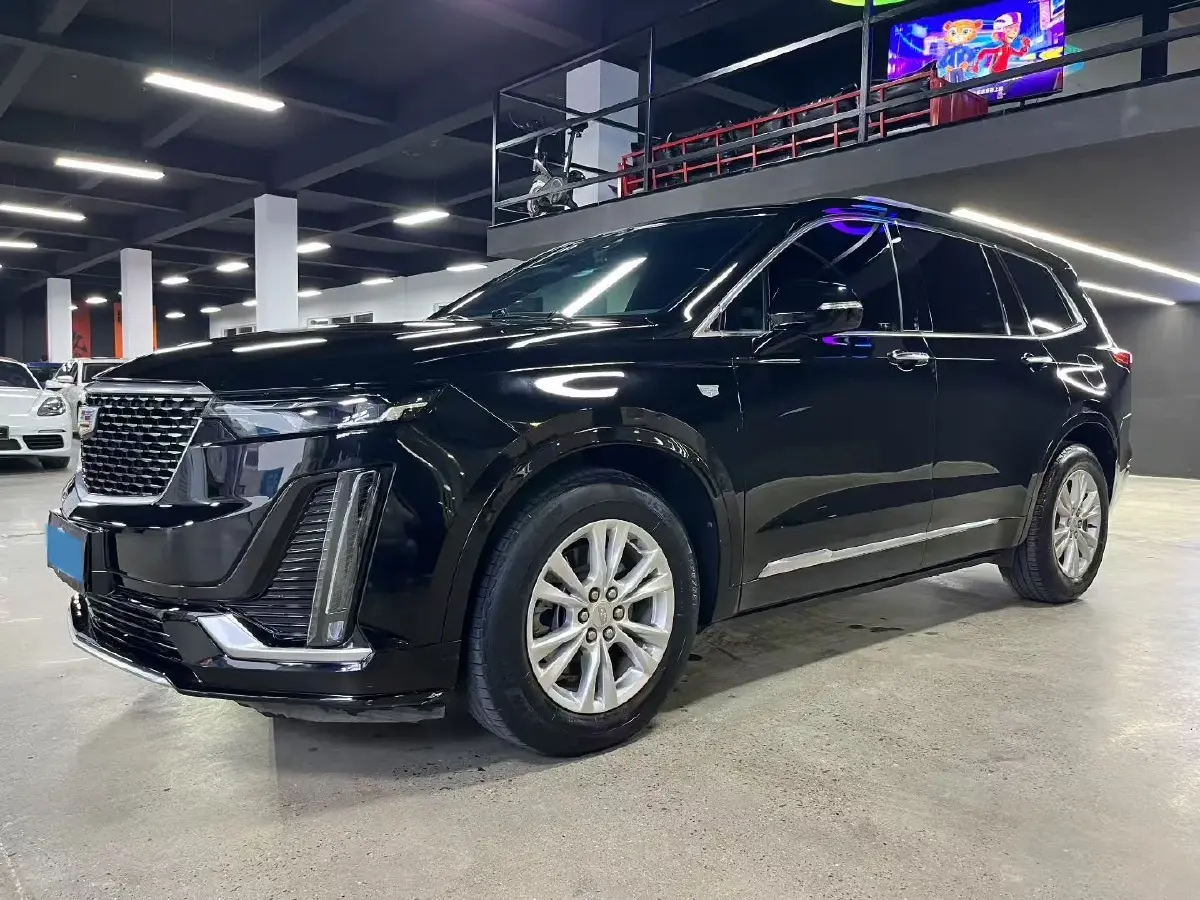 2021 Cadillac XT6 2.0T 237HP L4 9AT