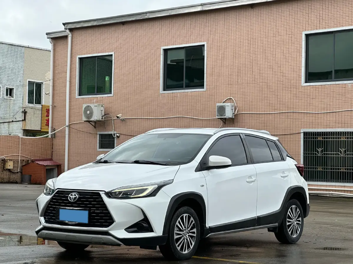 2019 Toyota Yaris L 1.5L 110HP L4 CVT