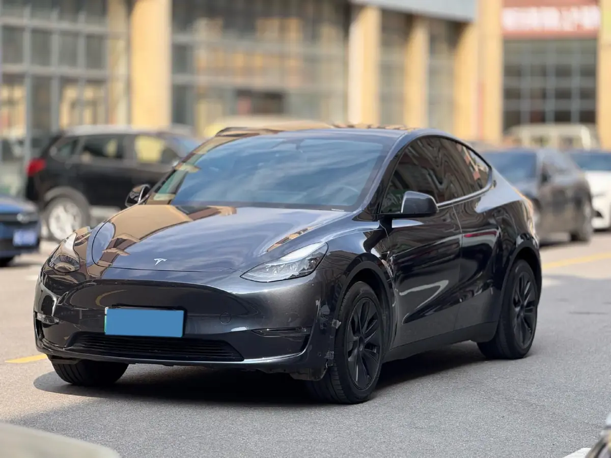 2024 Tesla Model Y BEV 78.4KWH