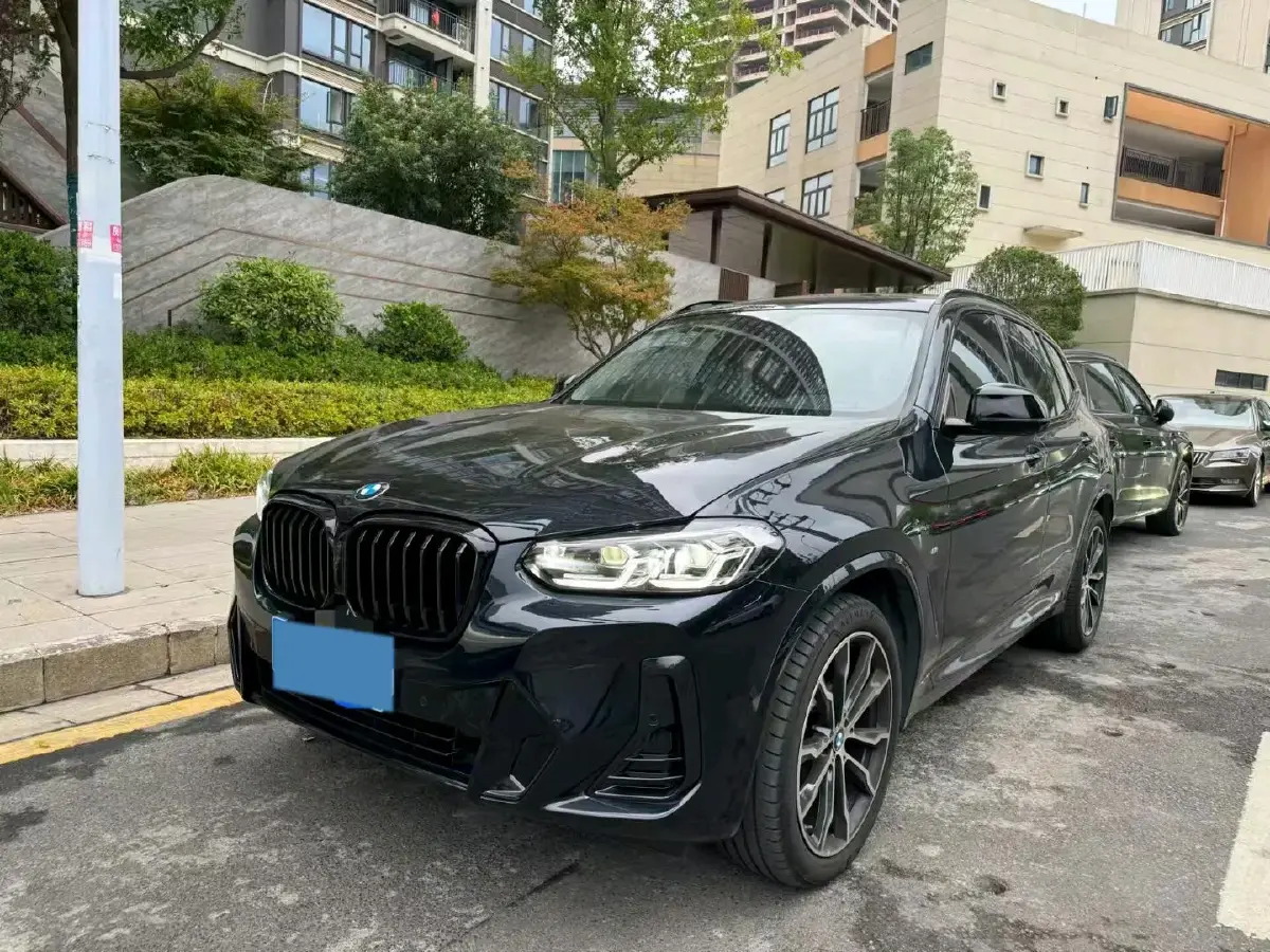 2023 BMW X3 2.0T 245HP L4 8AT