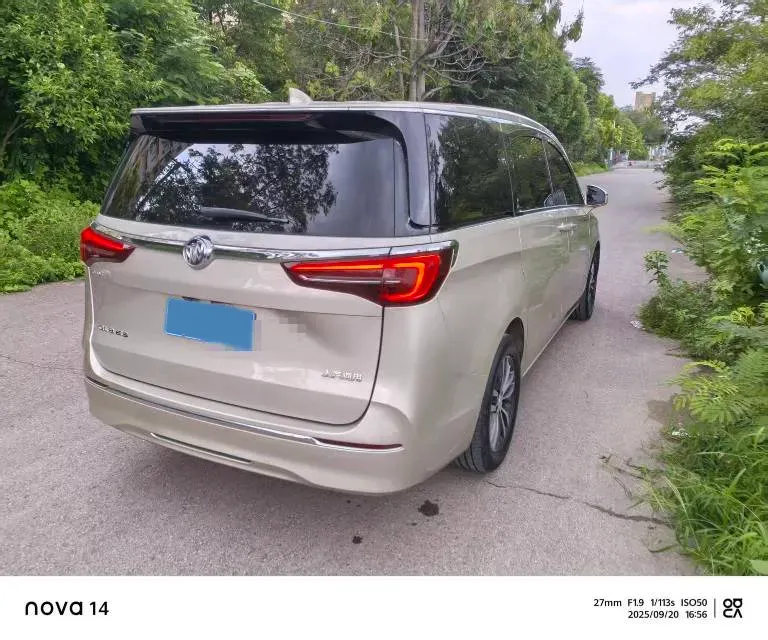 2020 Buick GL8 2.0T 237HP L4 9AT,autocango,china used car exporter,china ev exporter,chinese used car exporter,chinese used ev exporter