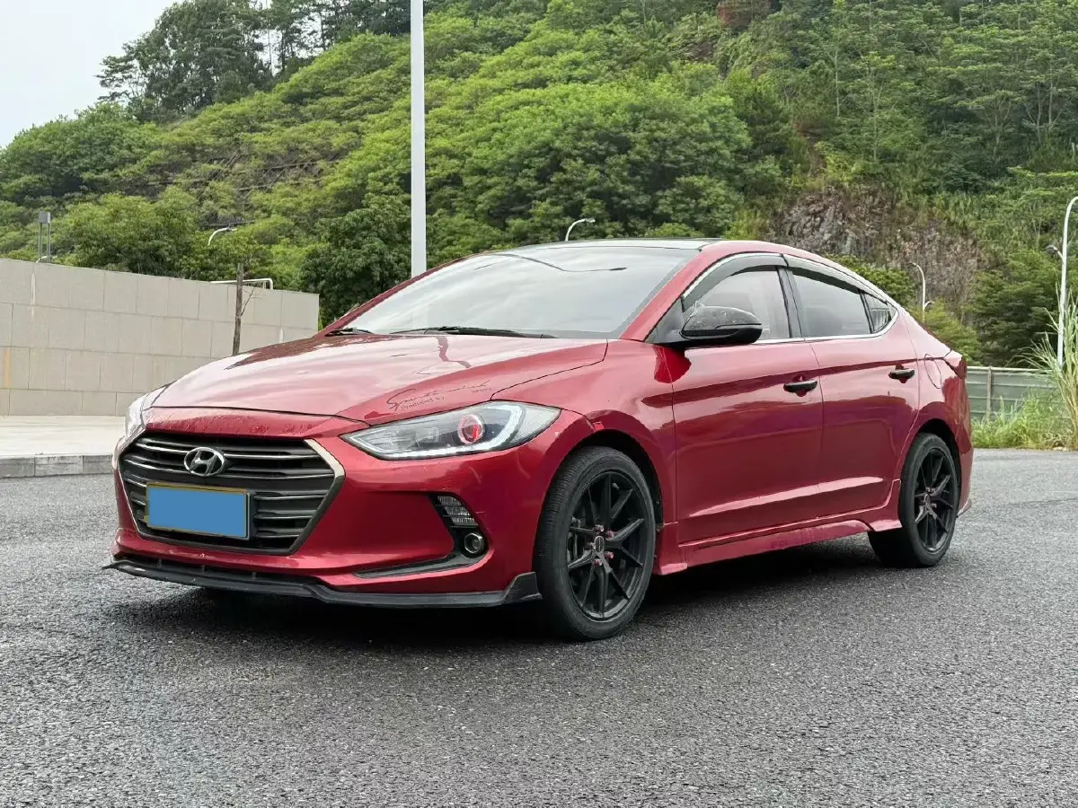 2018 Hyundai Elantra 1.4T 130HP L4 7DCT