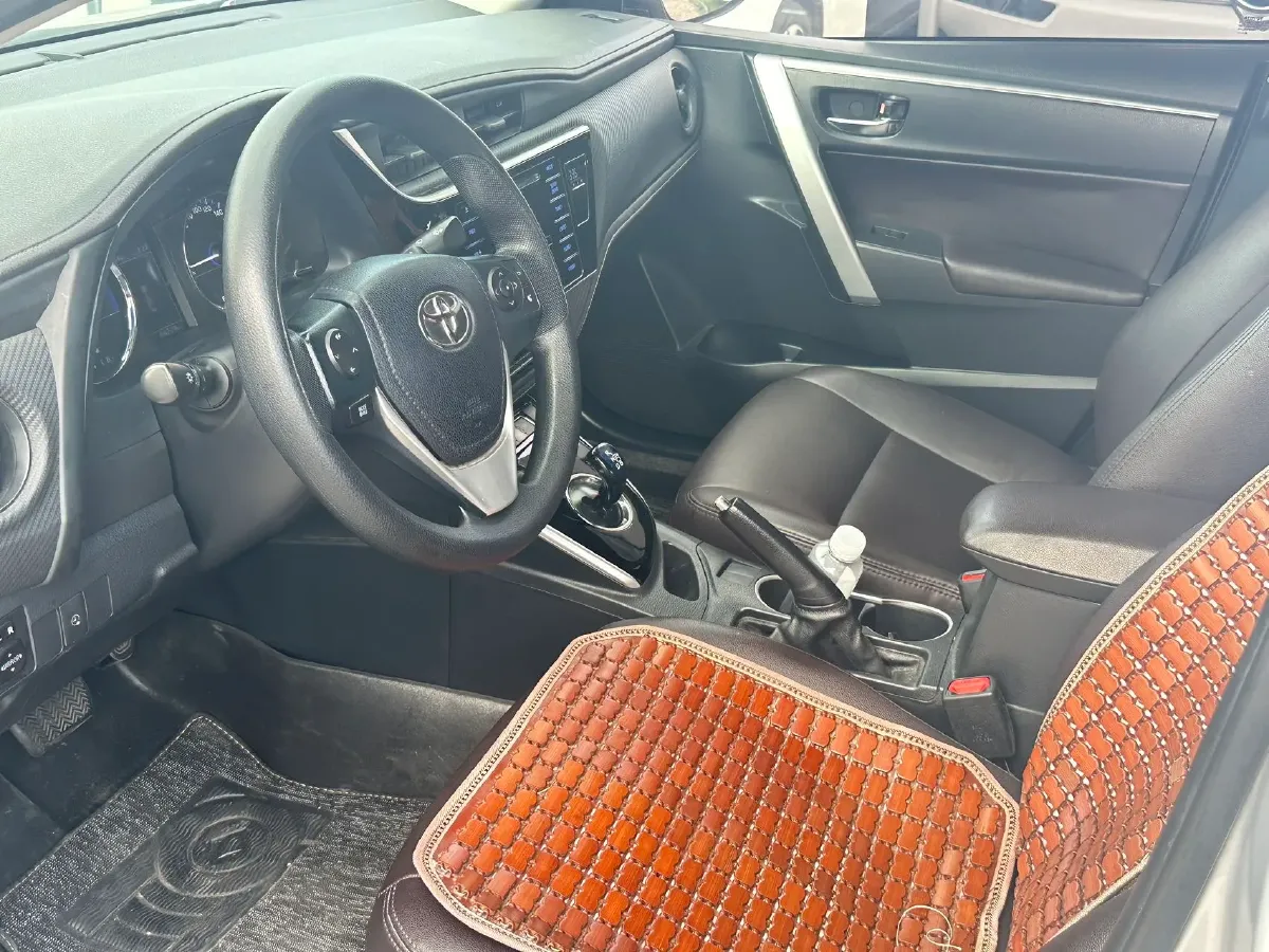 2019 Toyota Levin Hybird E+ 1.8L 99HP L4 E-CVT PHEV 10.5KWH,autocango,china used car exporter,china ev exporter,chinese used car exporter,chinese used ev exporter