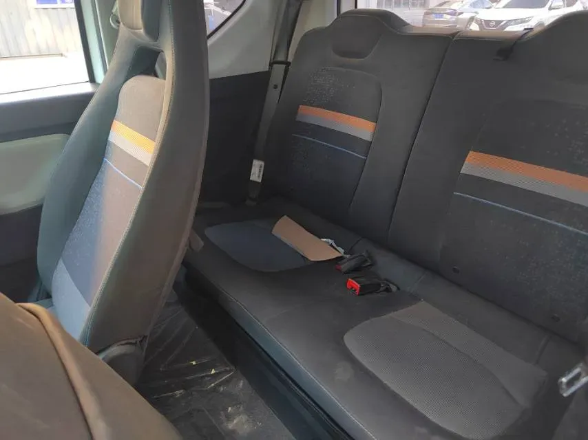 2021 WuLing HongGuang MINI EV BEV 9.3KWH,autocango,china used car exporter,china ev exporter,chinese used car exporter,chinese used ev exporter