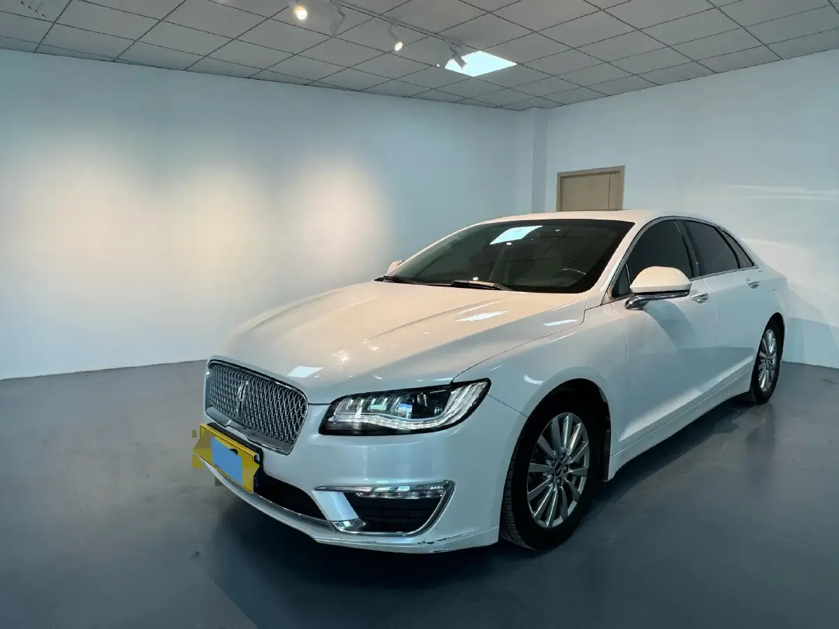 2019 Lincoln MKZ 2.0T 203HP L4 6AT