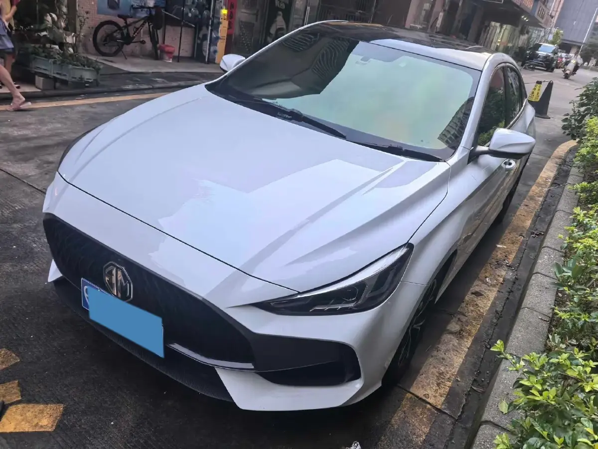 2023 MG 5 1.5L 129HP L4 CVT