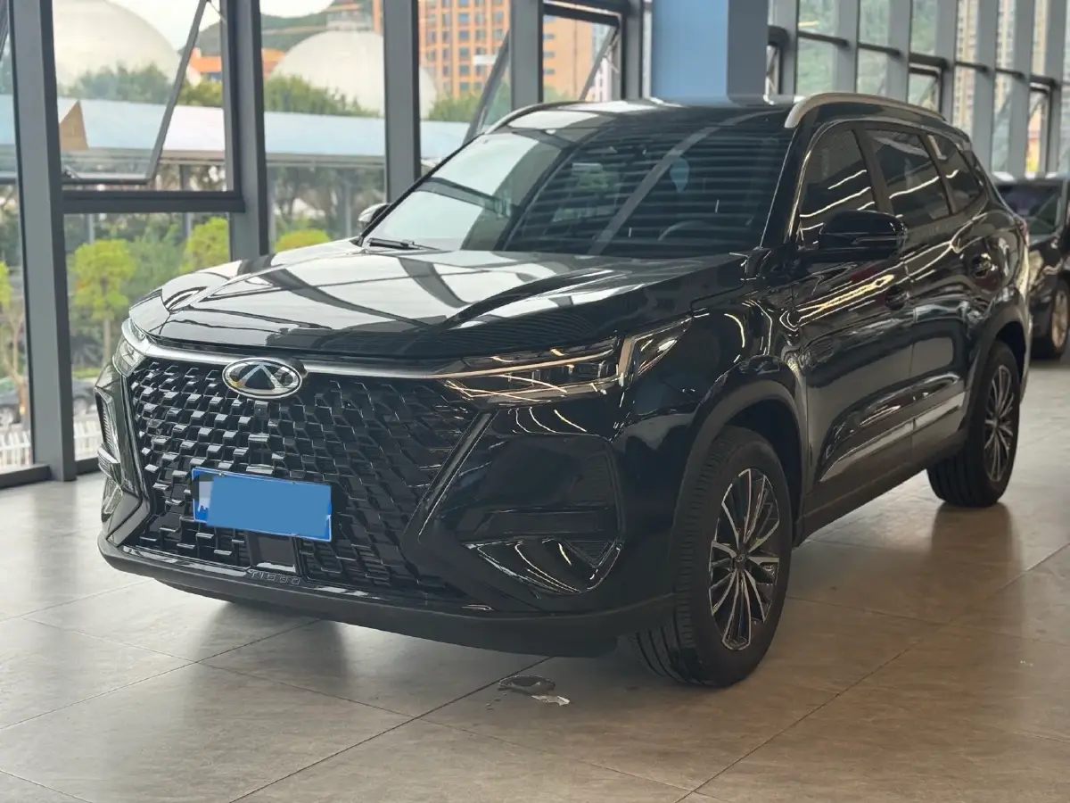 2025 Chery Tiggo 8 PRO 1.6T 197HP L4 7DCT