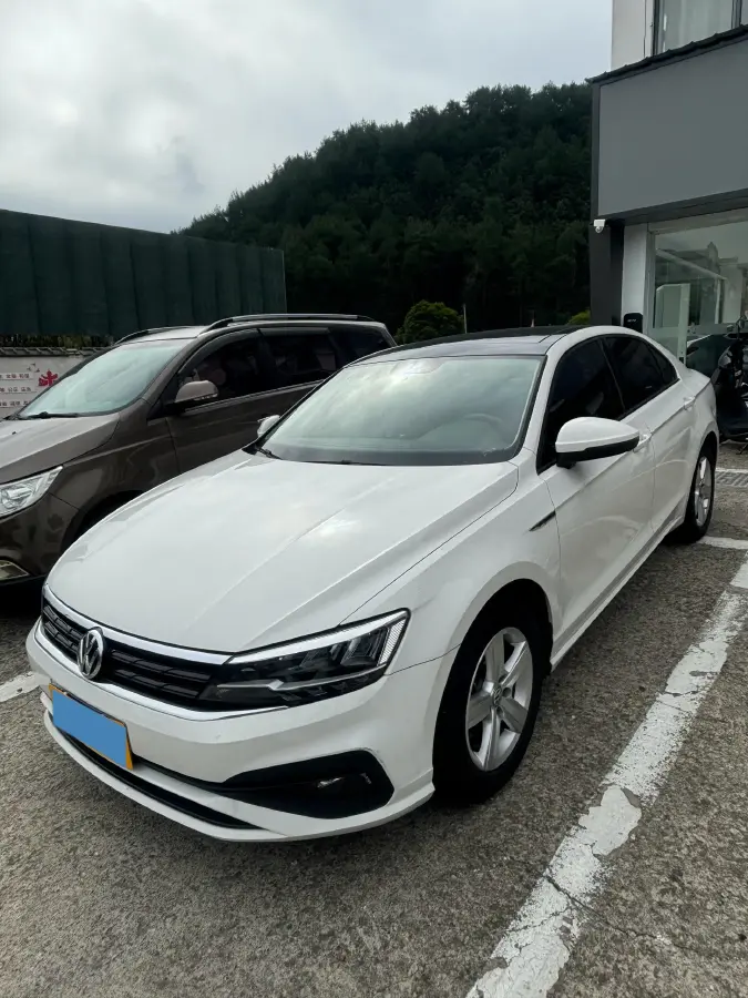 2019 Volkswagen Lamando 1.4T 131HP L4 7DCT
