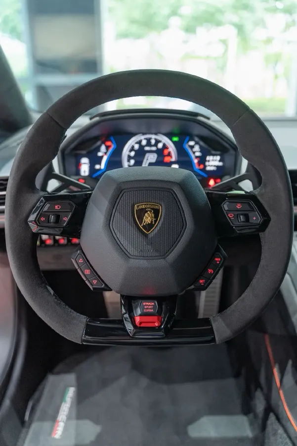 2020 Lamborghini Huracán 5.2L 611HP V10 7DCT,autocango,china used car exporter,china ev exporter,chinese used car exporter,chinese used ev exporter