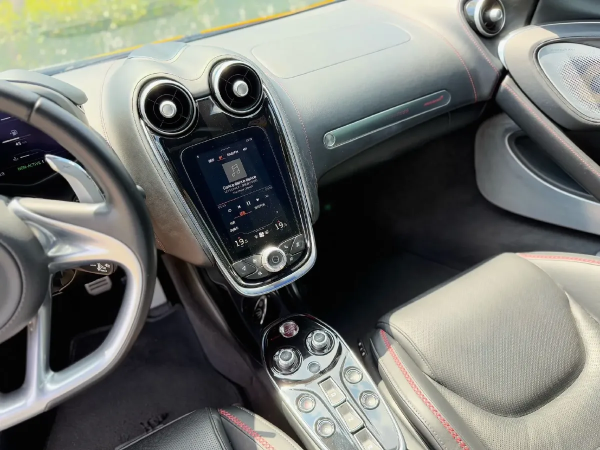 2019 McLaren 570 3.8T 570HP V8 7DCT,autocango,china used car exporter,china ev exporter,chinese used car exporter,chinese used ev exporter