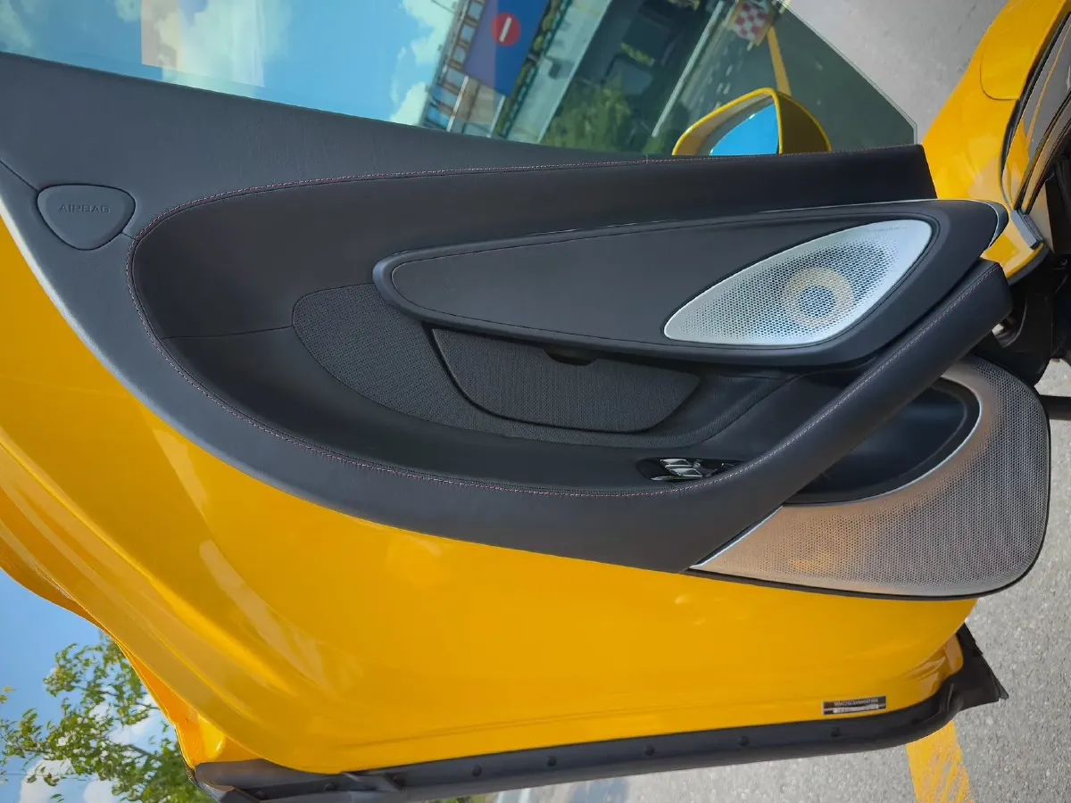 2019 McLaren 570 3.8T 570HP V8 7DCT,autocango,china used car exporter,china ev exporter,chinese used car exporter,chinese used ev exporter