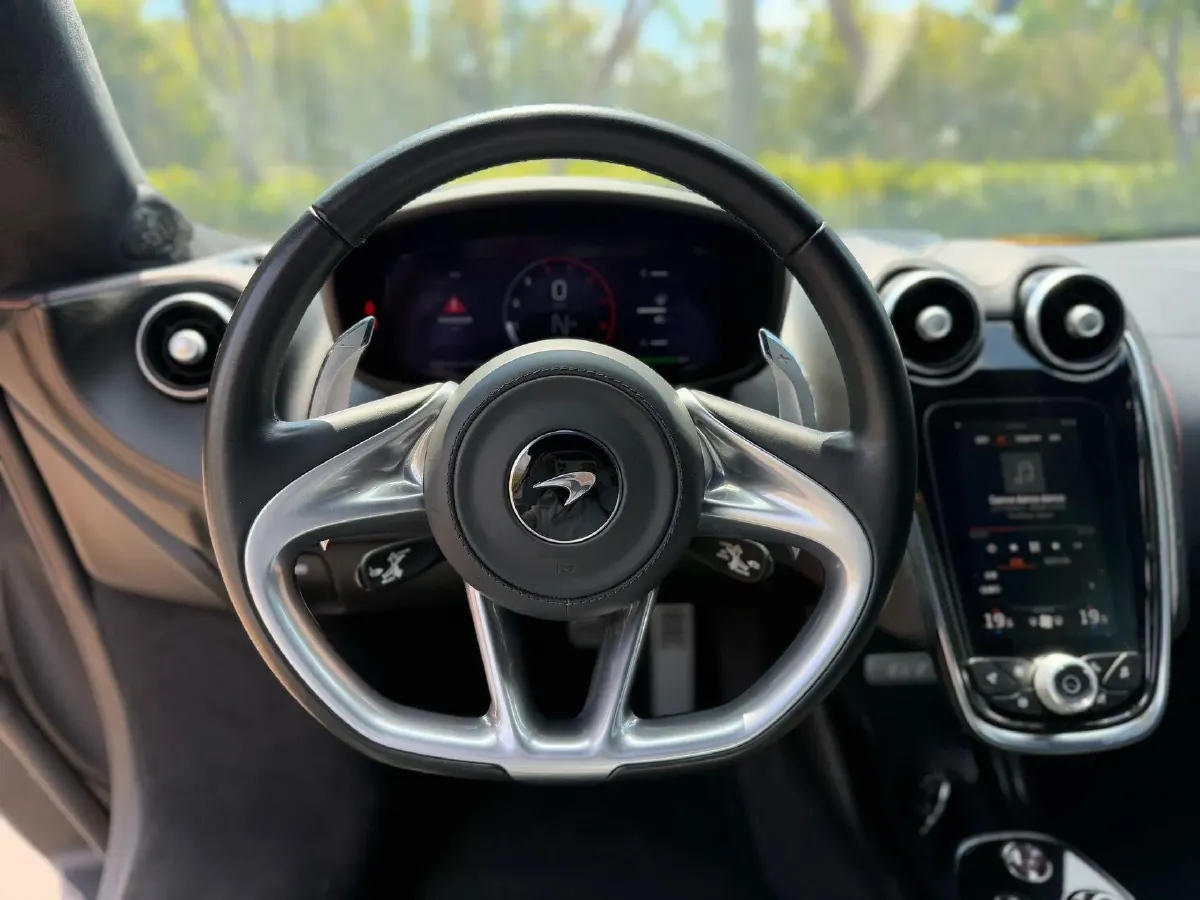 2019 McLaren 570 3.8T 570HP V8 7DCT,autocango,china used car exporter,china ev exporter,chinese used car exporter,chinese used ev exporter