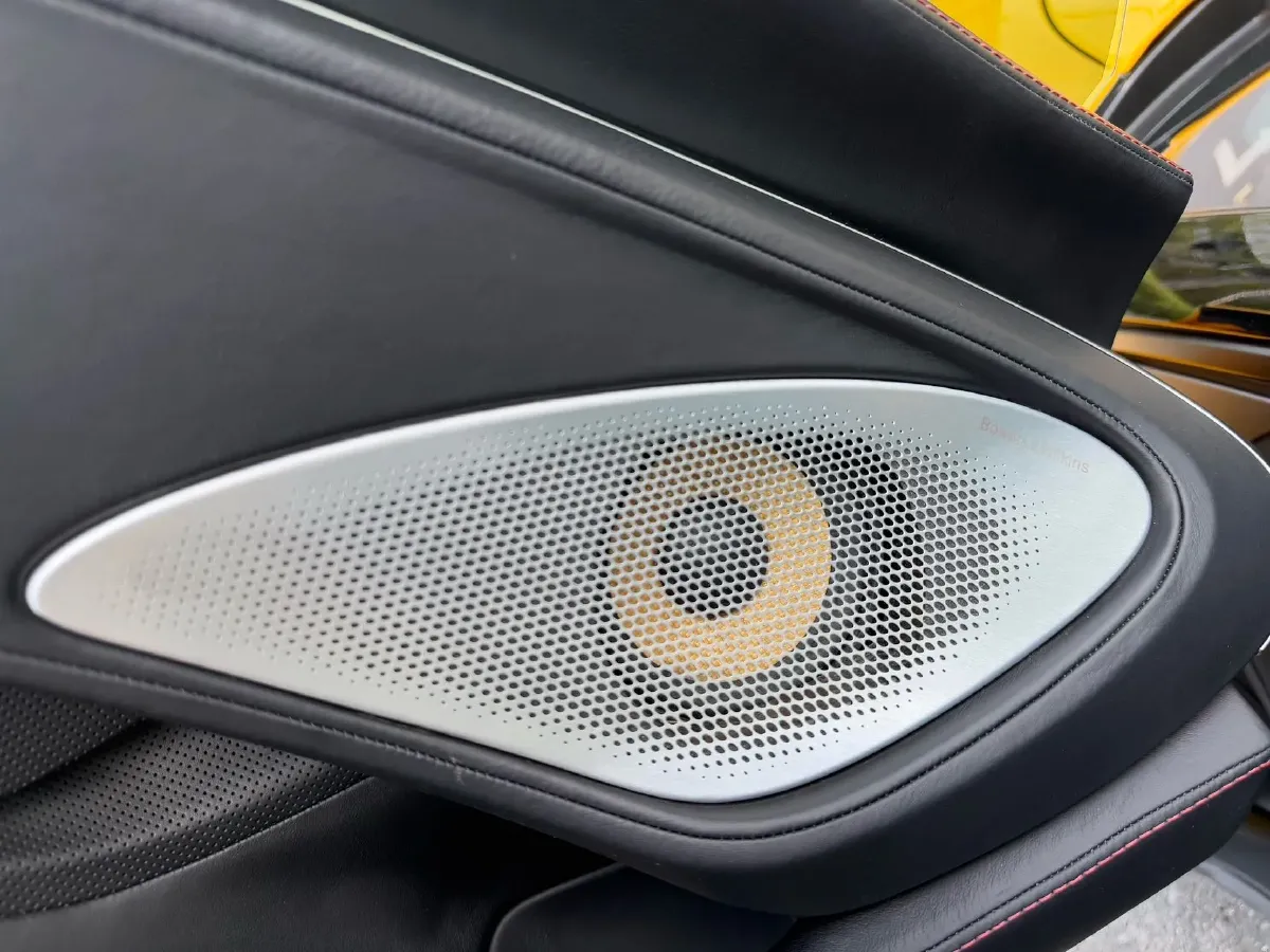 2019 McLaren 570 3.8T 570HP V8 7DCT,autocango,china used car exporter,china ev exporter,chinese used car exporter,chinese used ev exporter