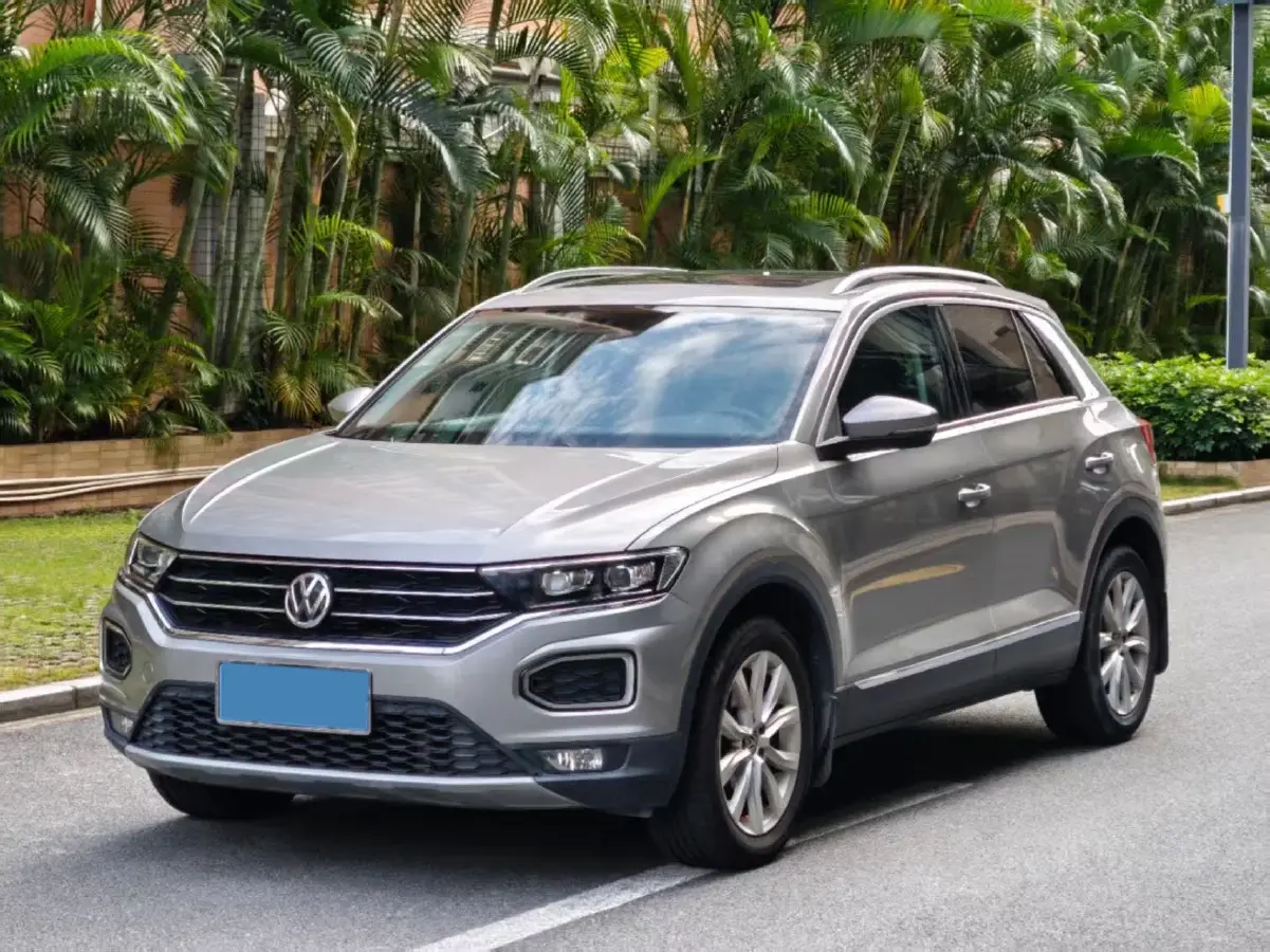2018 Volkswagen T-Roc 1.4T 150HP L4 7DCT