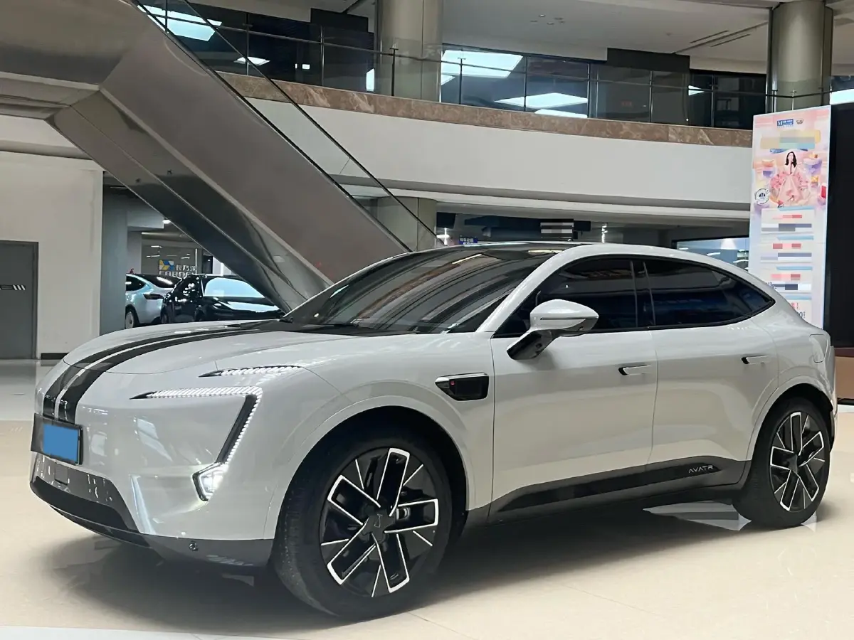2024 Avatr 11 BEV 90KWH