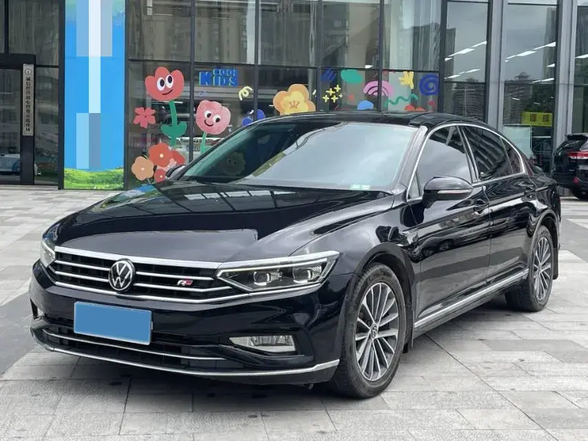 2020 Volkswagen Magotan 2.0T 220HP L4 7DCT