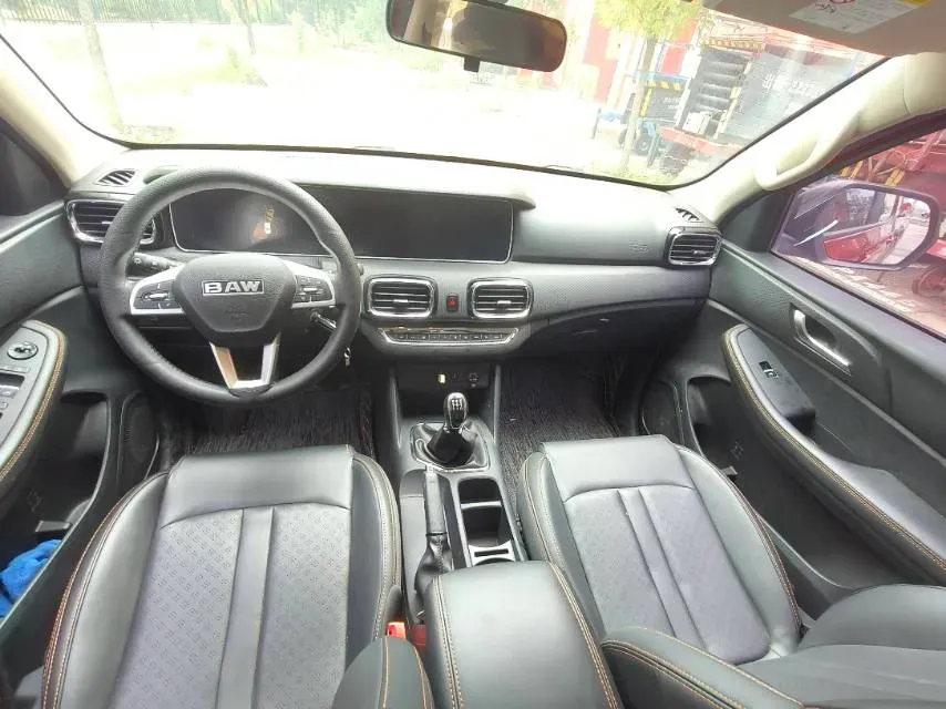 2023 BAW Calorie 2.0L 144HP L4 5MT,autocango,china used car exporter,china ev exporter,chinese used car exporter,chinese used ev exporter