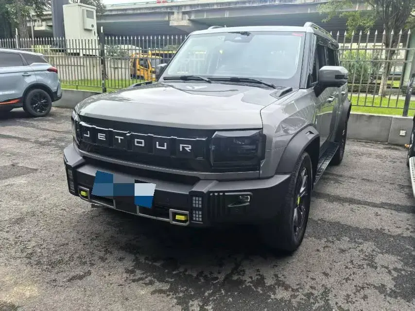 2023 Jetour Traveller 2.0T 254HP L4 7DCT