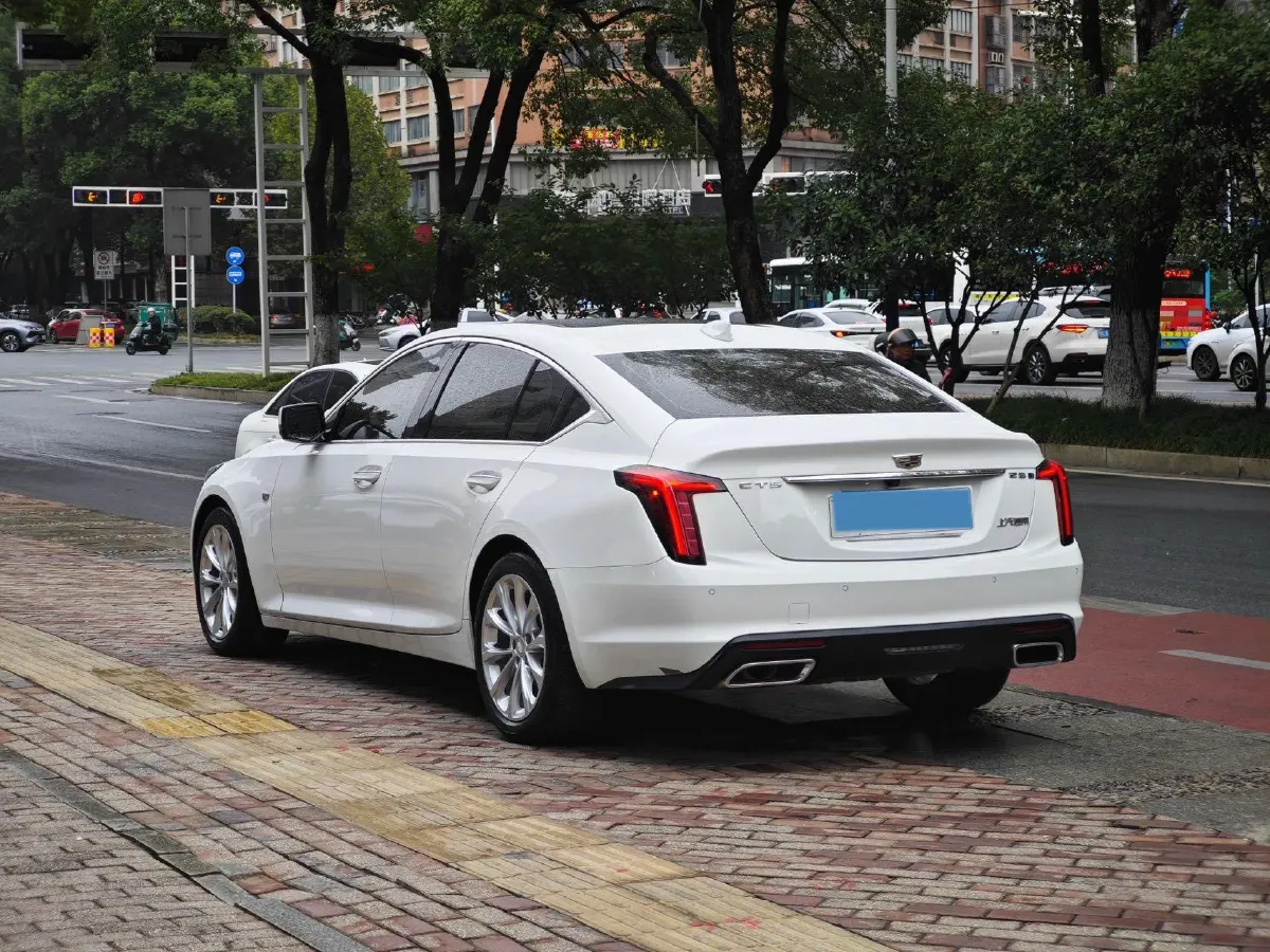 2022 Cadillac CT5 2.0T 237HP L4 10AT,autocango,china used car exporter,china ev exporter,chinese used car exporter,chinese used ev exporter