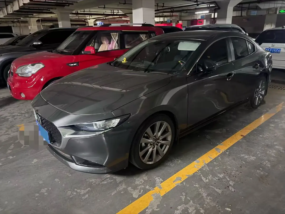 2021 Mazda 3 Axela 2.0L 158HP L4 6AT