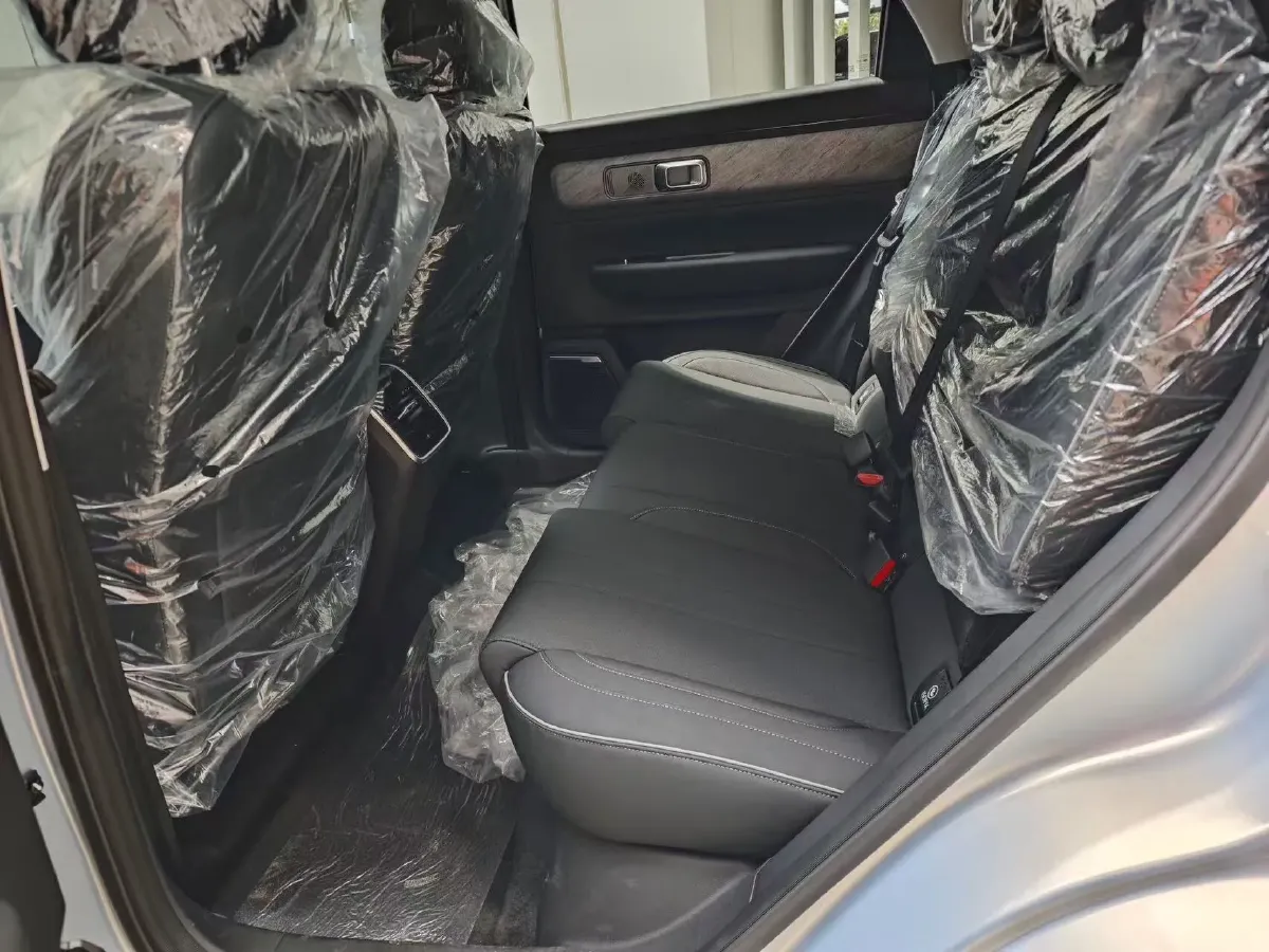 2024 Fulwin FulwinT6 1.5T 156HP L4 DHT PHEV 18.3KWH,autocango,china used car exporter,china ev exporter,chinese used car exporter,chinese used ev exporter