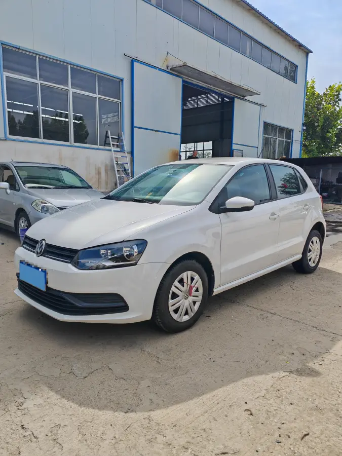 2018 Volkswagen Polo 1.5L 110HP L4 6AT