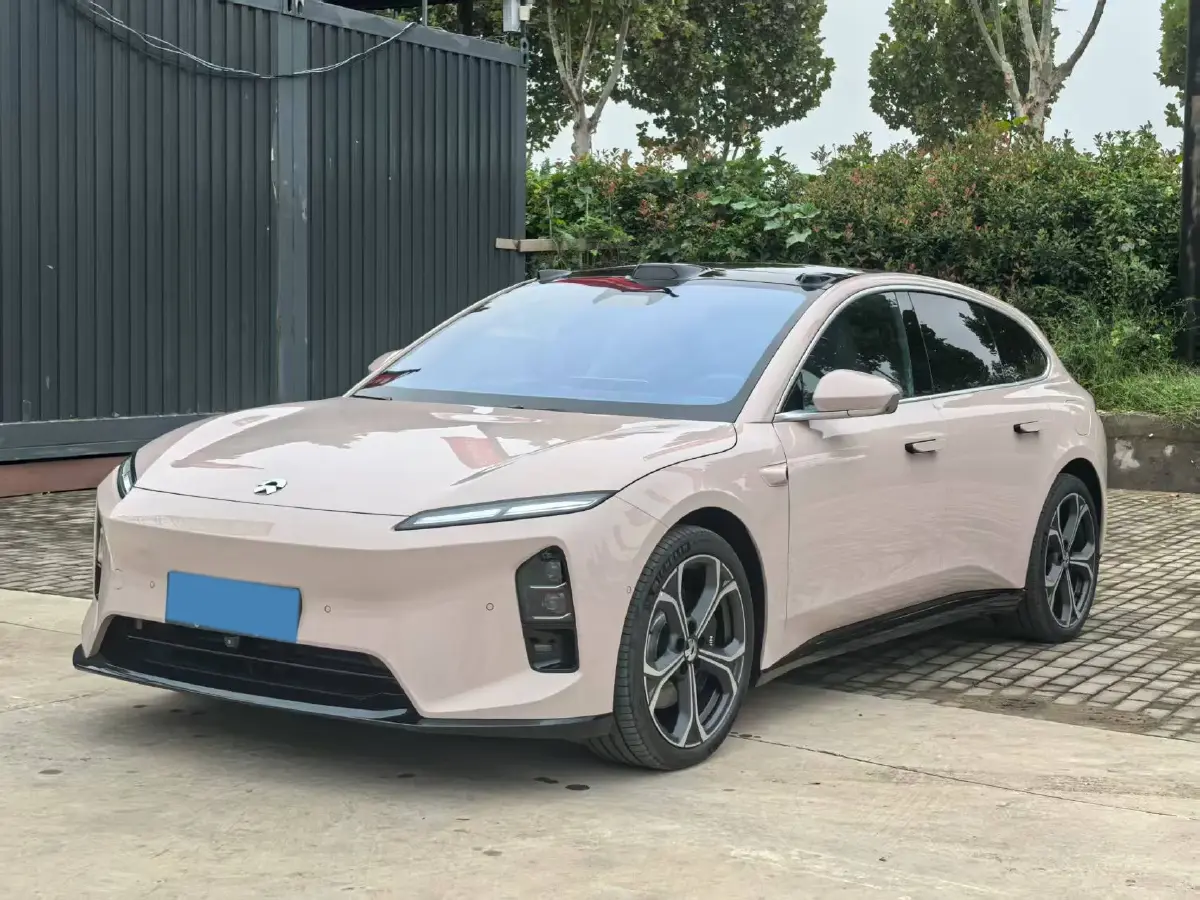 2024 NIO ET5T BEV 75KWH