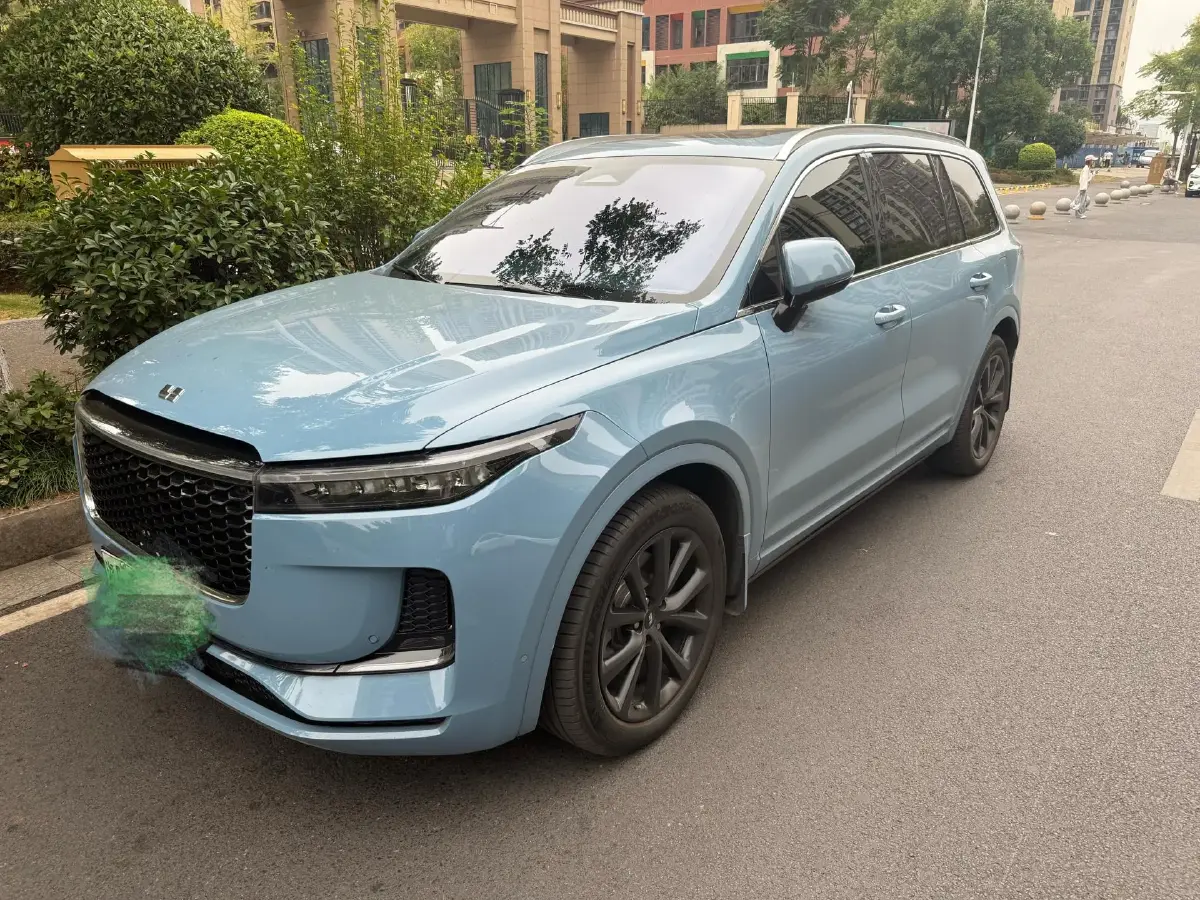 2021 Li ONE Range Extended 131HP REEV 40.5KWH