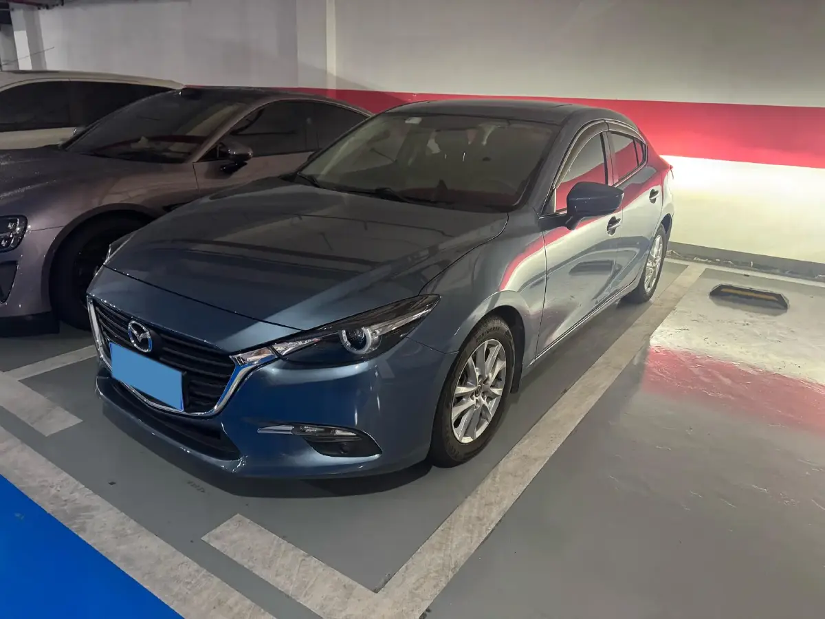 2017 Mazda 3 Axela 1.5L 117HP L4 6AT