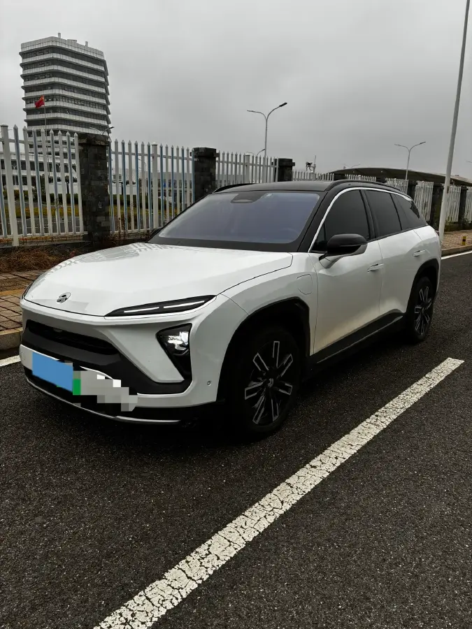 2020 NIO ES6 BEV 100KWH