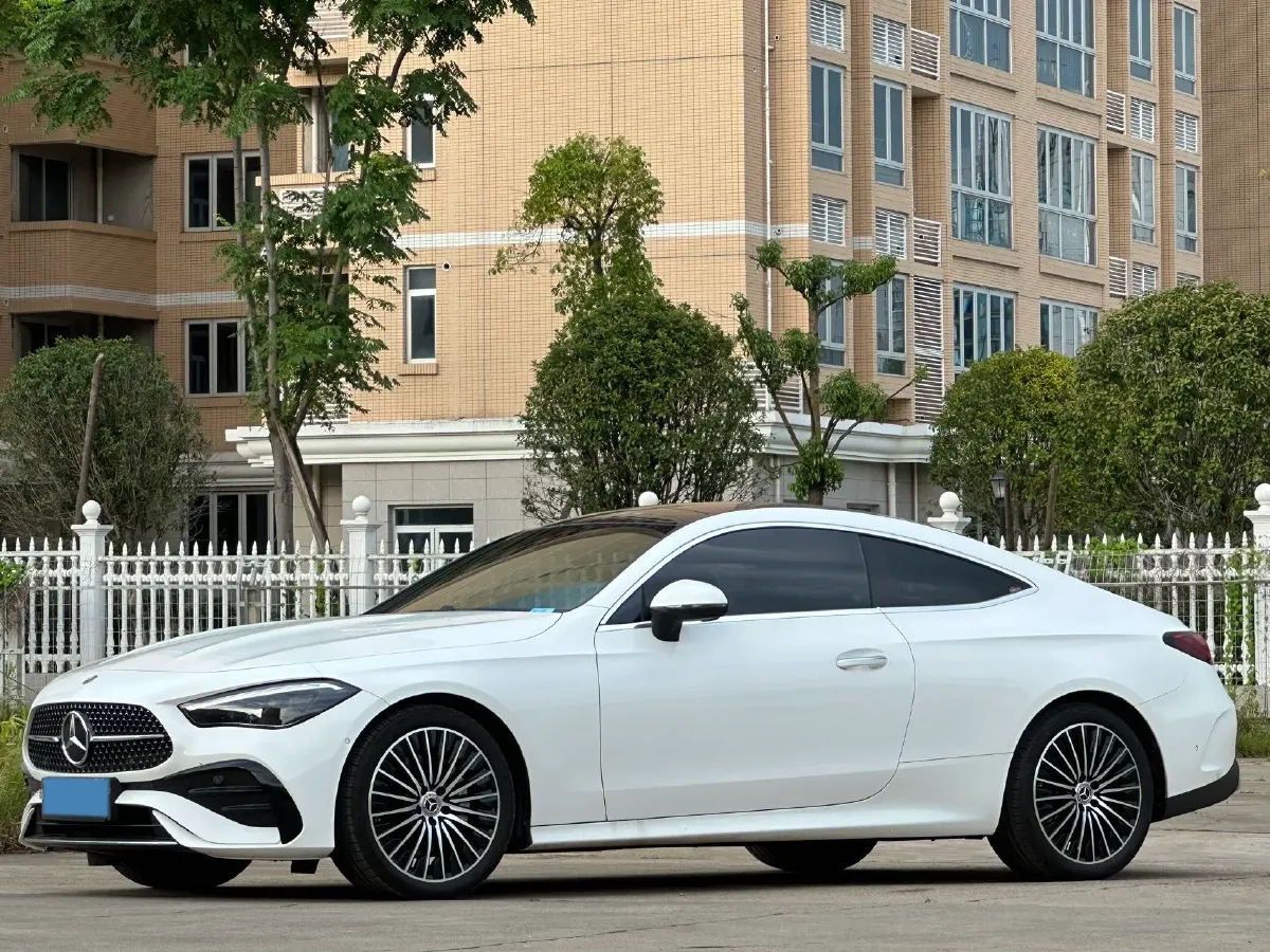 2024 Mercedes-Benz CLE Class 2.0T 258HP L4 9AT,autocango,china used car exporter,china ev exporter,chinese used car exporter,chinese used ev exporter