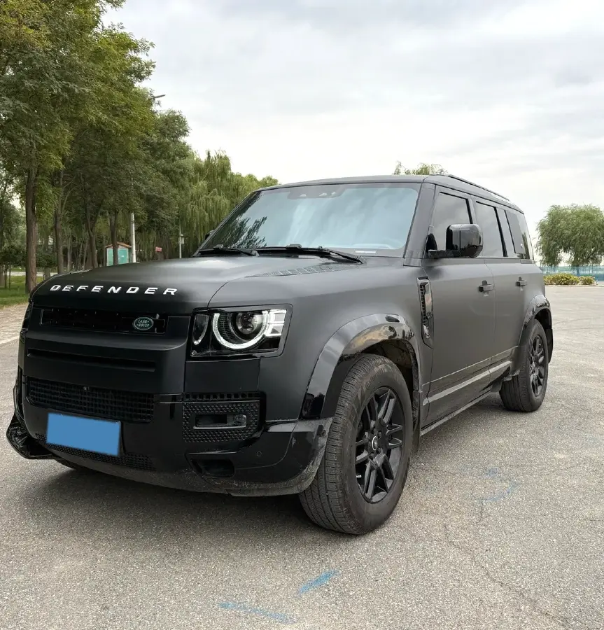 2020 Land Rover Defender 3.0T 400HP L6 8AT