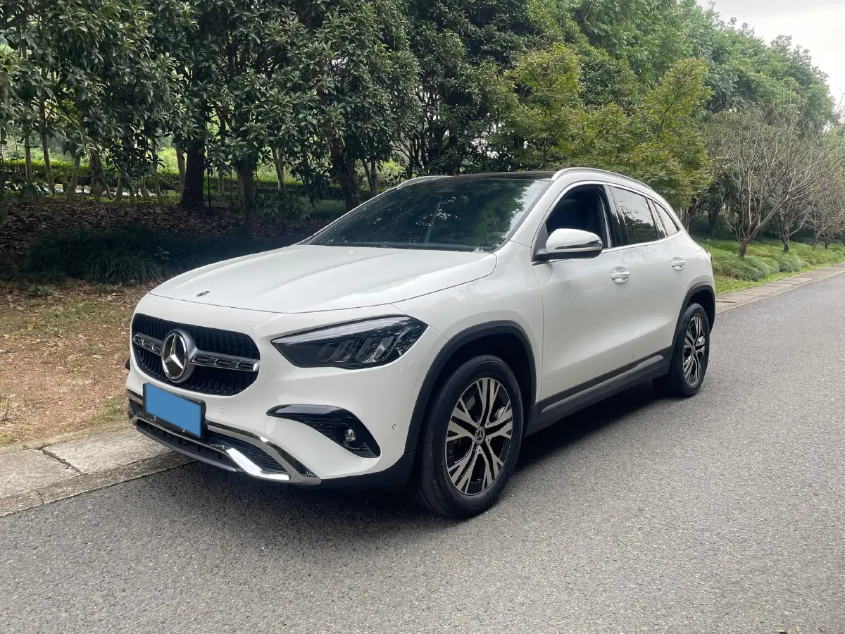 2024 Mercedes-Benz GLA Class 2.0T 190HP L4 8DCT