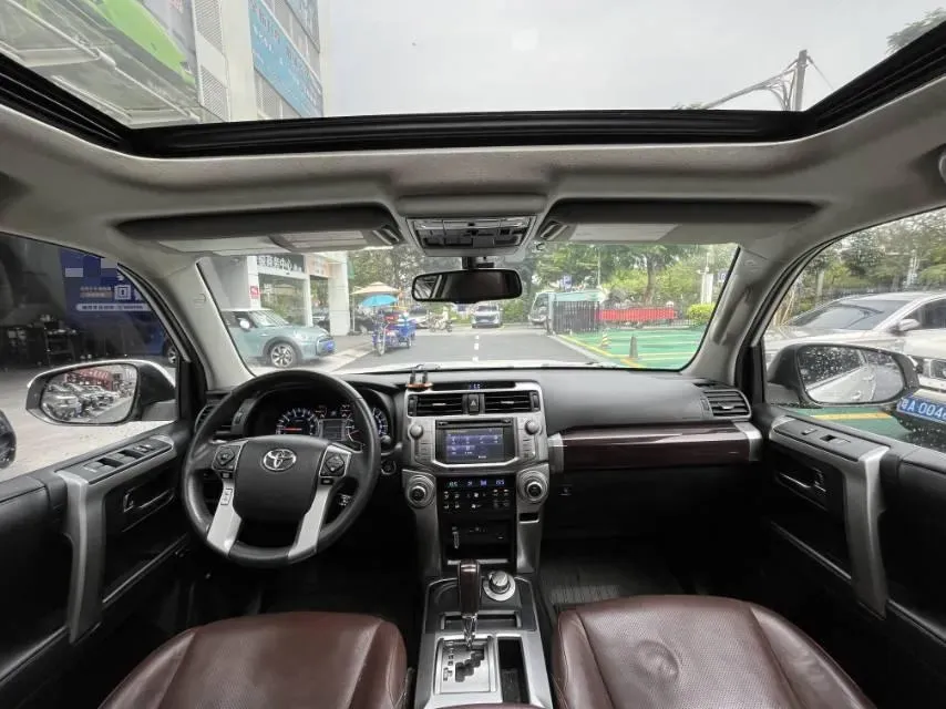 2018 Honda City 1.5L 131HP L4 5MT,autocango,china used car exporter,china ev exporter,chinese used car exporter,chinese used ev exporter