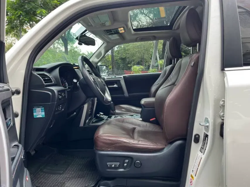 2018 Honda City 1.5L 131HP L4 5MT,autocango,china used car exporter,china ev exporter,chinese used car exporter,chinese used ev exporter