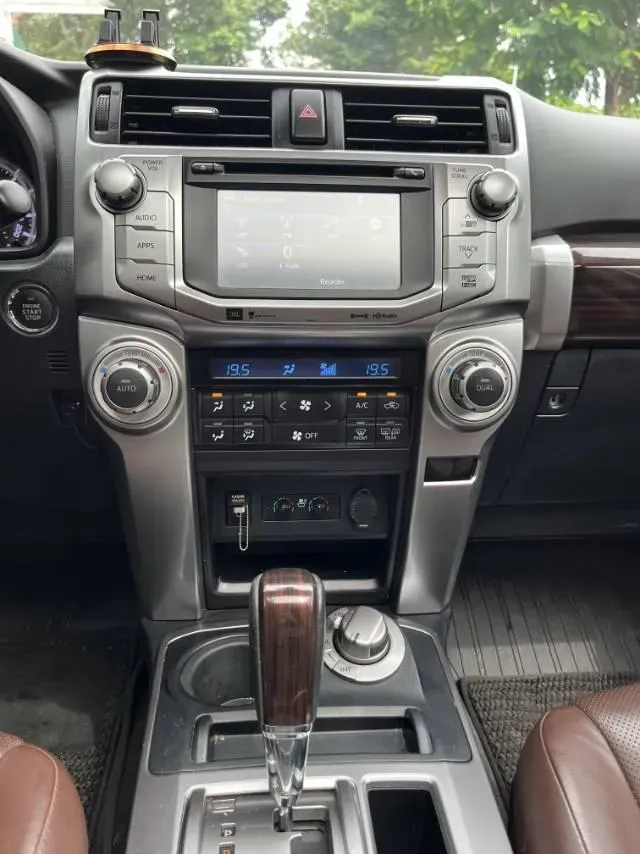 2018 Honda City 1.5L 131HP L4 5MT,autocango,china used car exporter,china ev exporter,chinese used car exporter,chinese used ev exporter