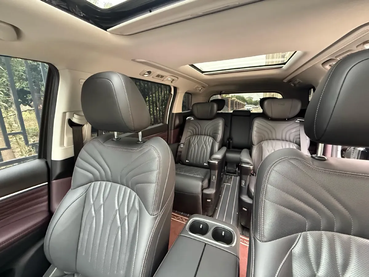 2024 GAC Trumpchi M8 2.0T 252HP L4 8AT,autocango,china used car exporter,china ev exporter,chinese used car exporter,chinese used ev exporter